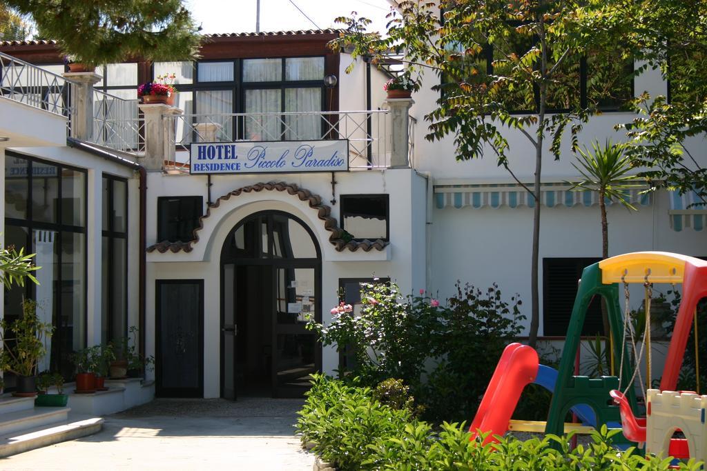 Hotel Piccolo Paradiso Di Rodi Garganico Exterior photo